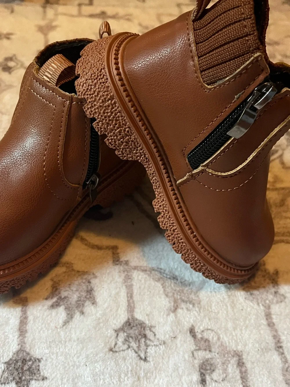 N/A stylish brown